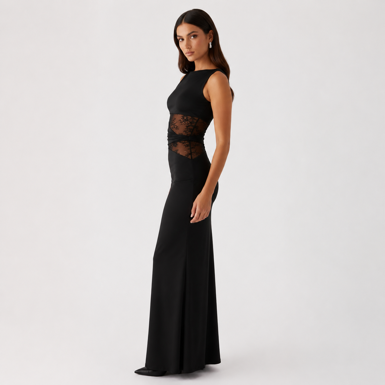 LUZ | Vestido de lujo con encaje.