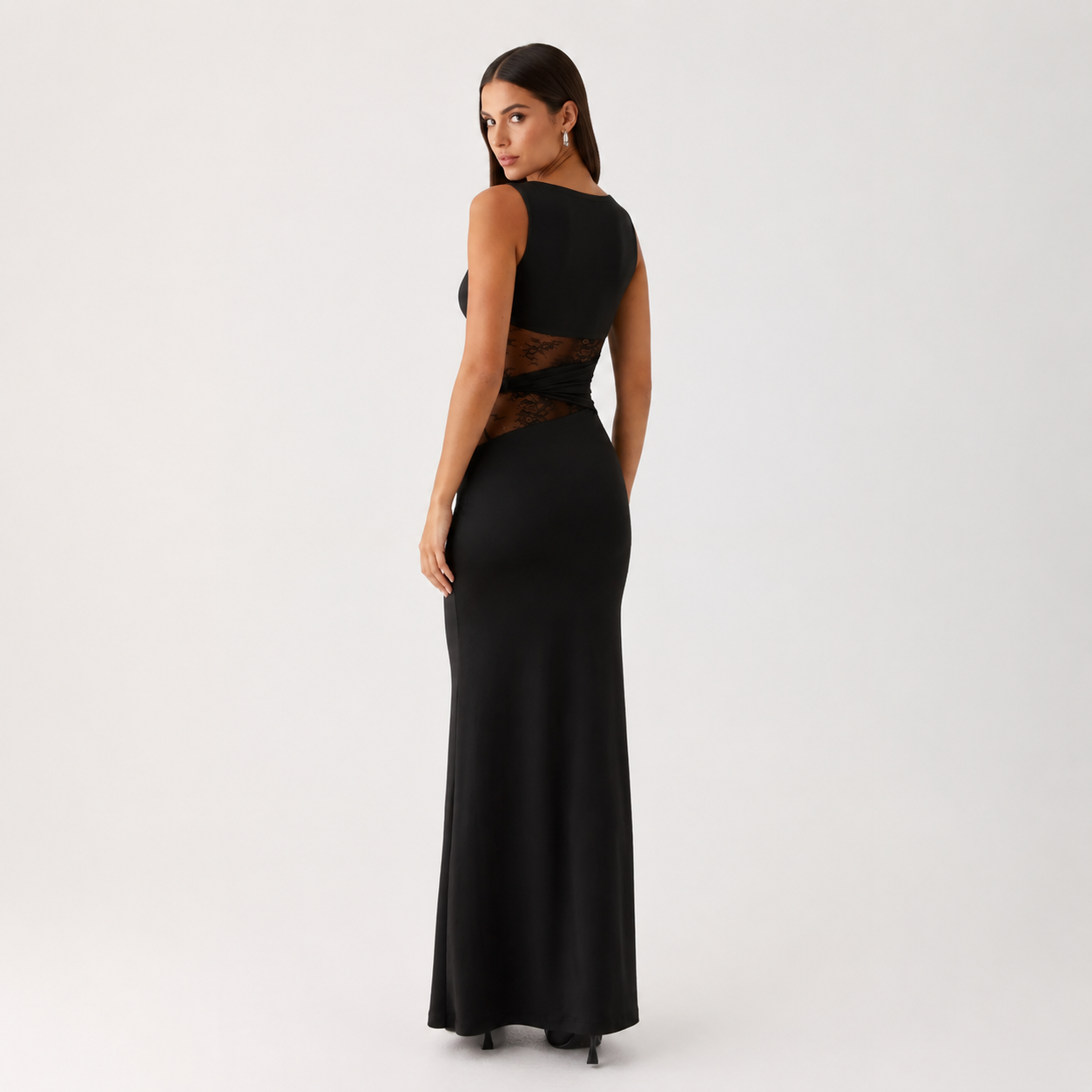 LUZ | Vestido de lujo con encaje.